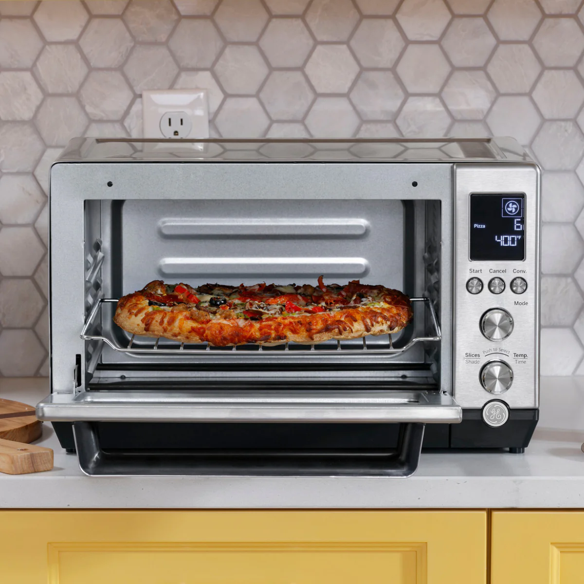 GE G90CAASSPSS Calrod 6-Slice Toaster Oven with Convection Bake - Silver - Image 7
