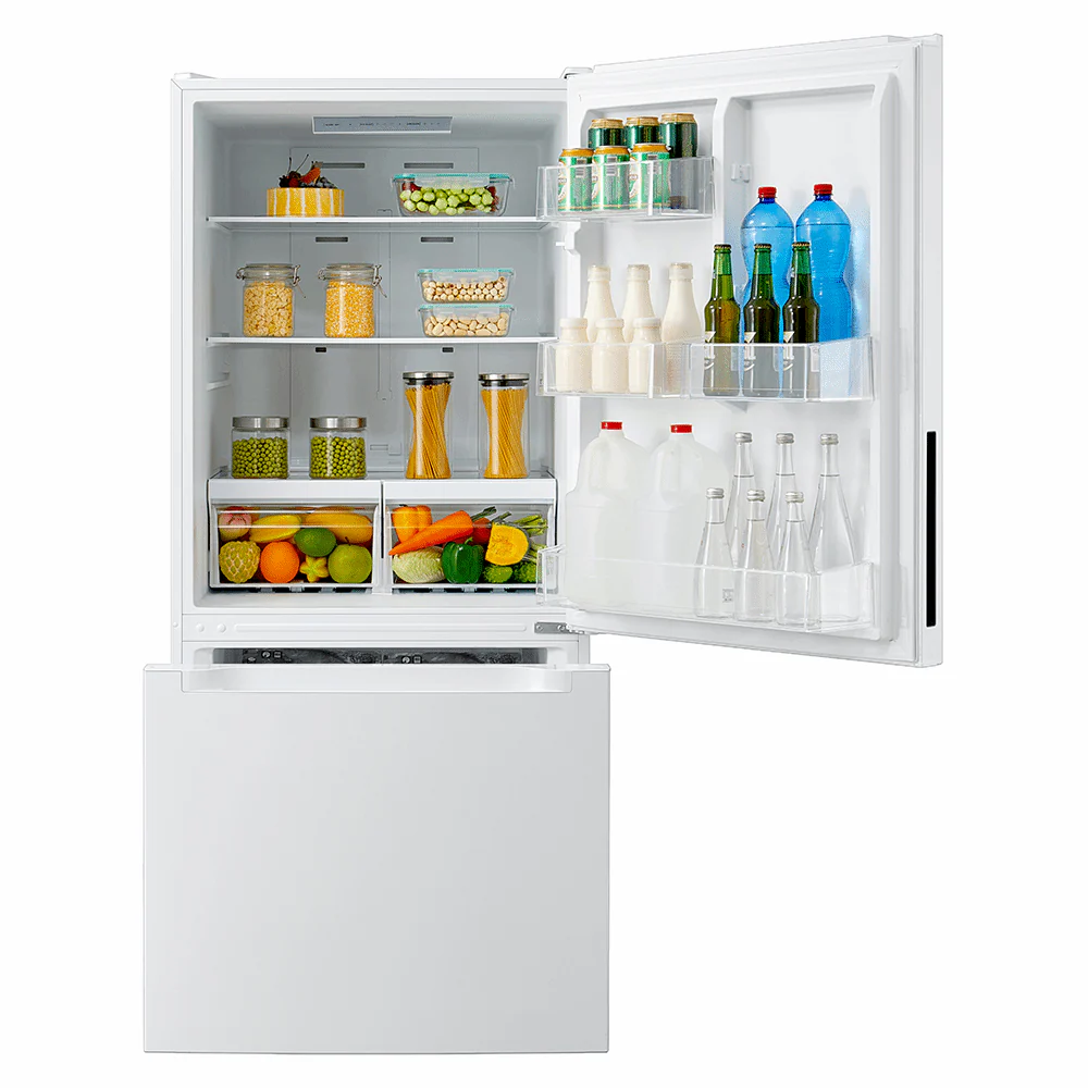 Midea MRB19B7AWW 18.7 cu. ft. Bottom-Freezer Refrigerator with Humidity-Controlled Crisper Bin - White - Image 7
