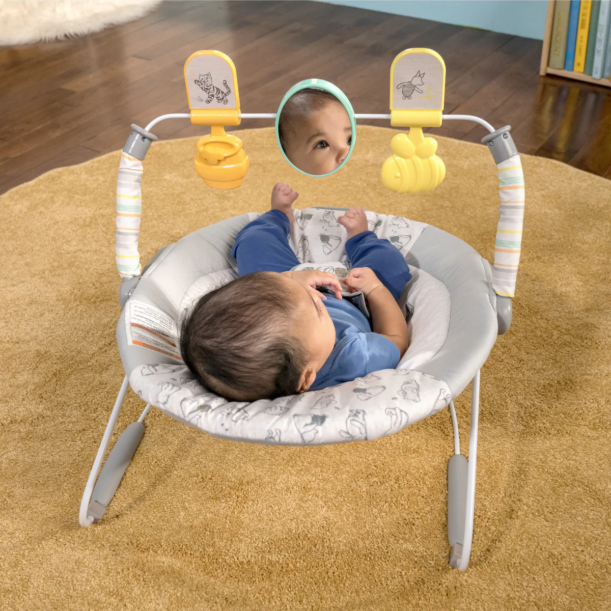 Bright Starts Disney Baby Winnie the Pooh Classic Pals Vibrating Bouncer - White - Image 6
