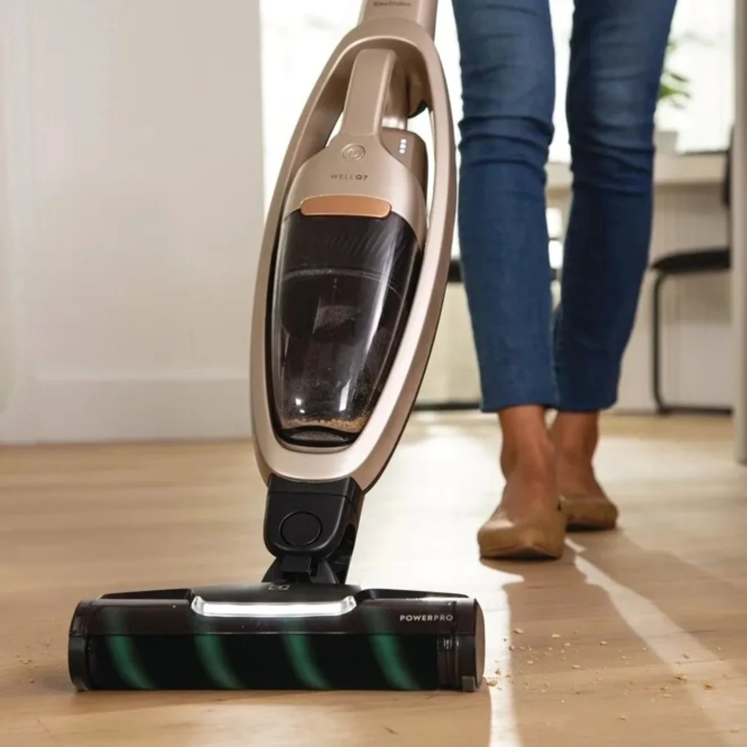 Electrolux EHVS35H2AQ WellQ7 Hard Floor Cordless 2-in-1 Stick Vacuum - Soft Sand - Image 12