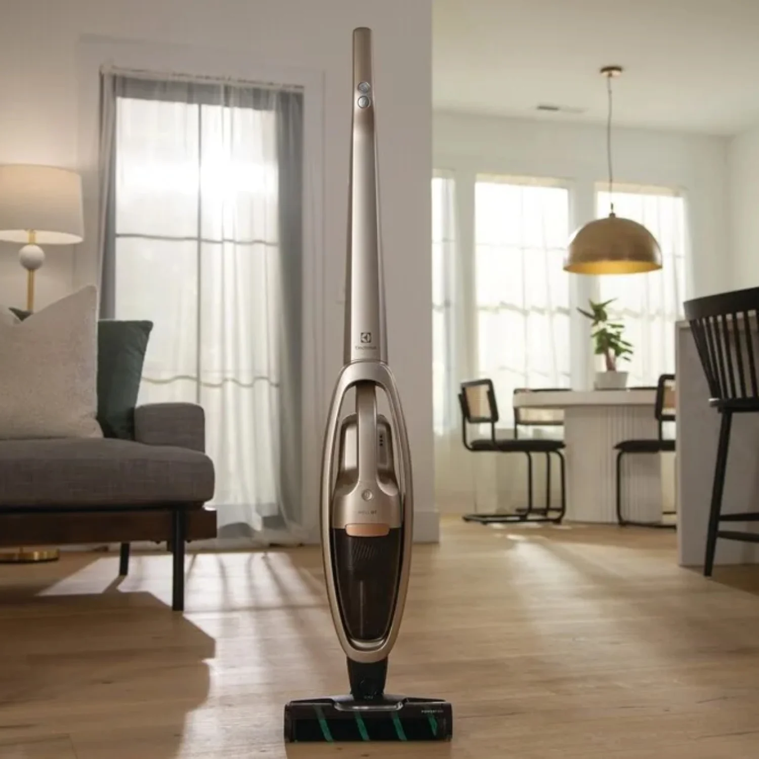 Electrolux EHVS35H2AQ WellQ7 Hard Floor Cordless 2-in-1 Stick Vacuum - Soft Sand - Image 8