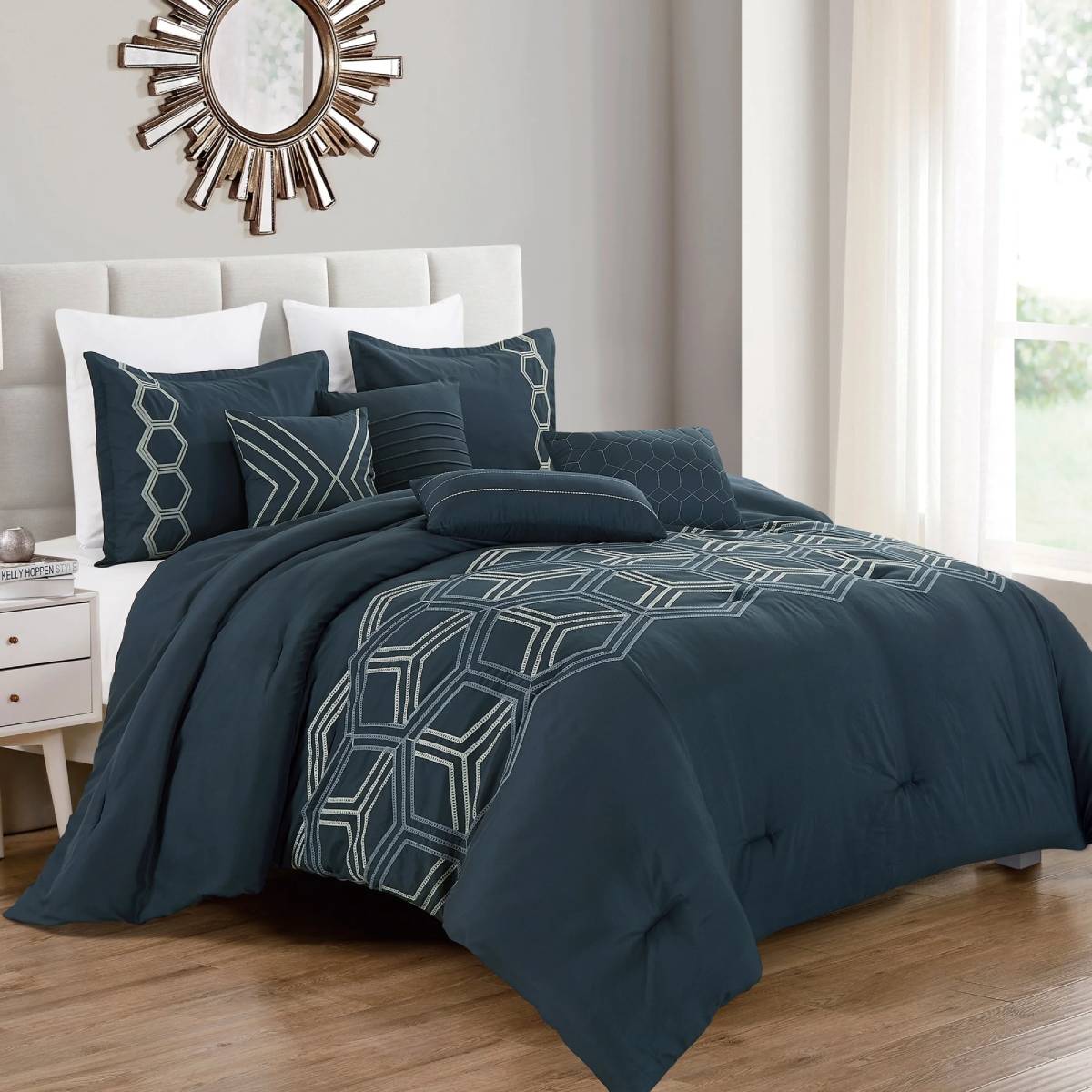ESCA Idarah King Size Comforter Set (7- Pieces) - Navy - Image 5