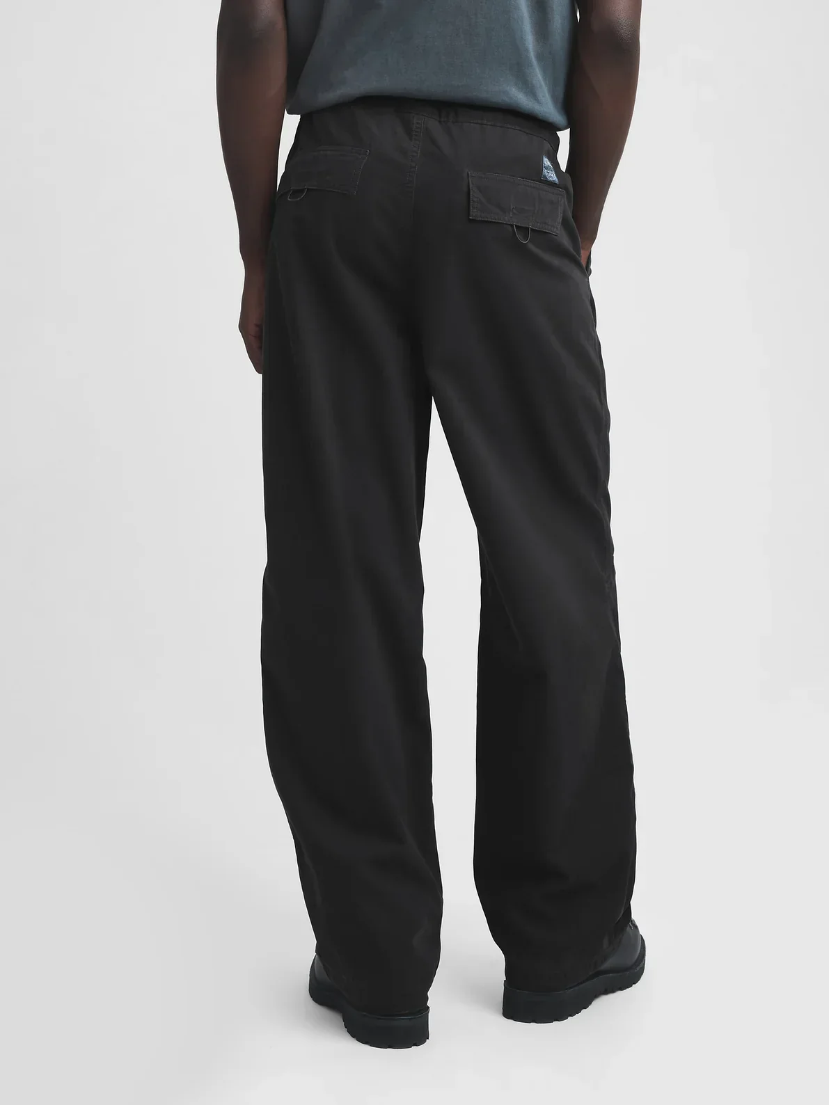 Gap - MadHappy - Oversized Parachute Pant - Jet Black - Image 2