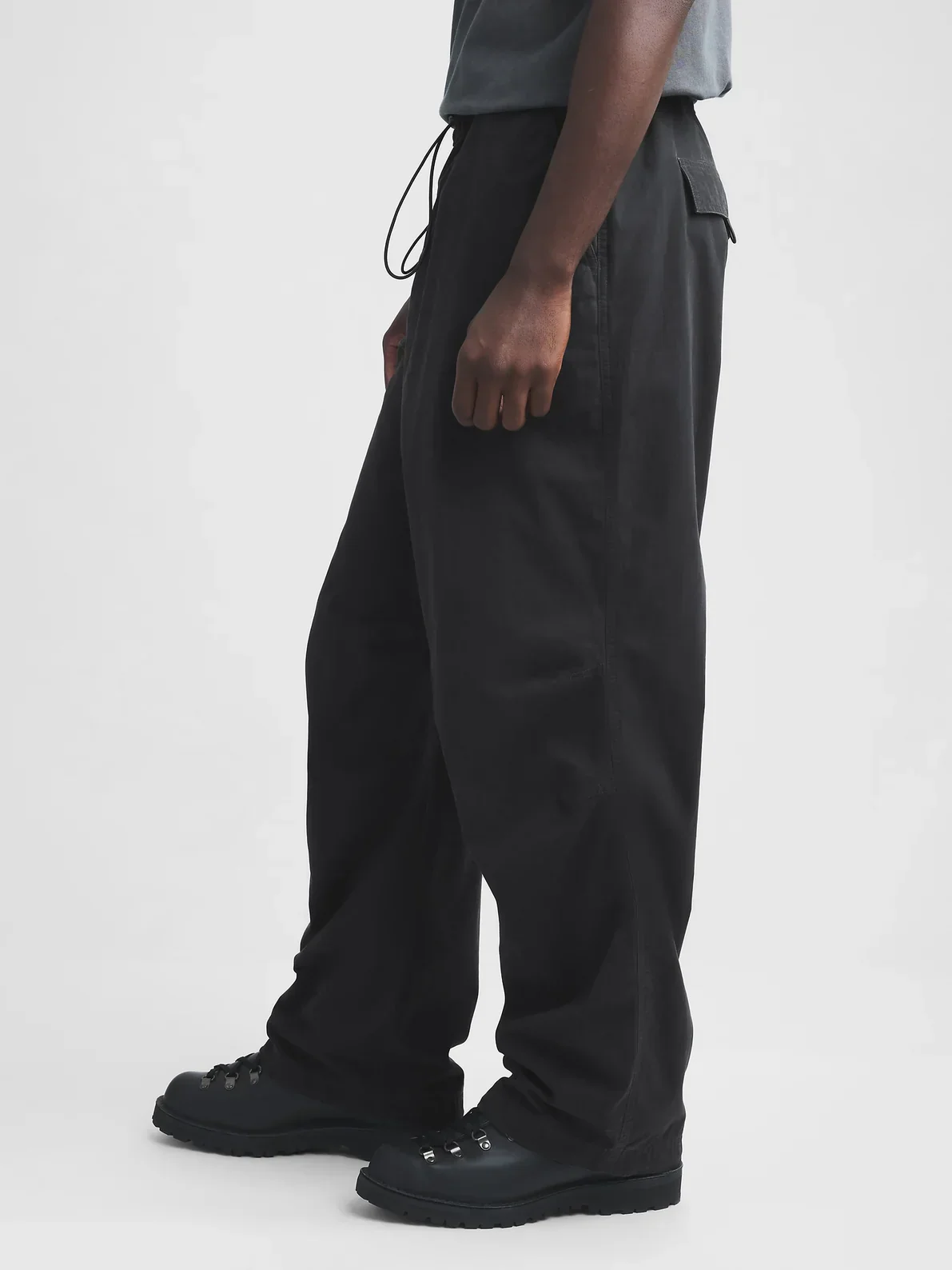 Gap - MadHappy - Oversized Parachute Pant - Jet Black - Image 4