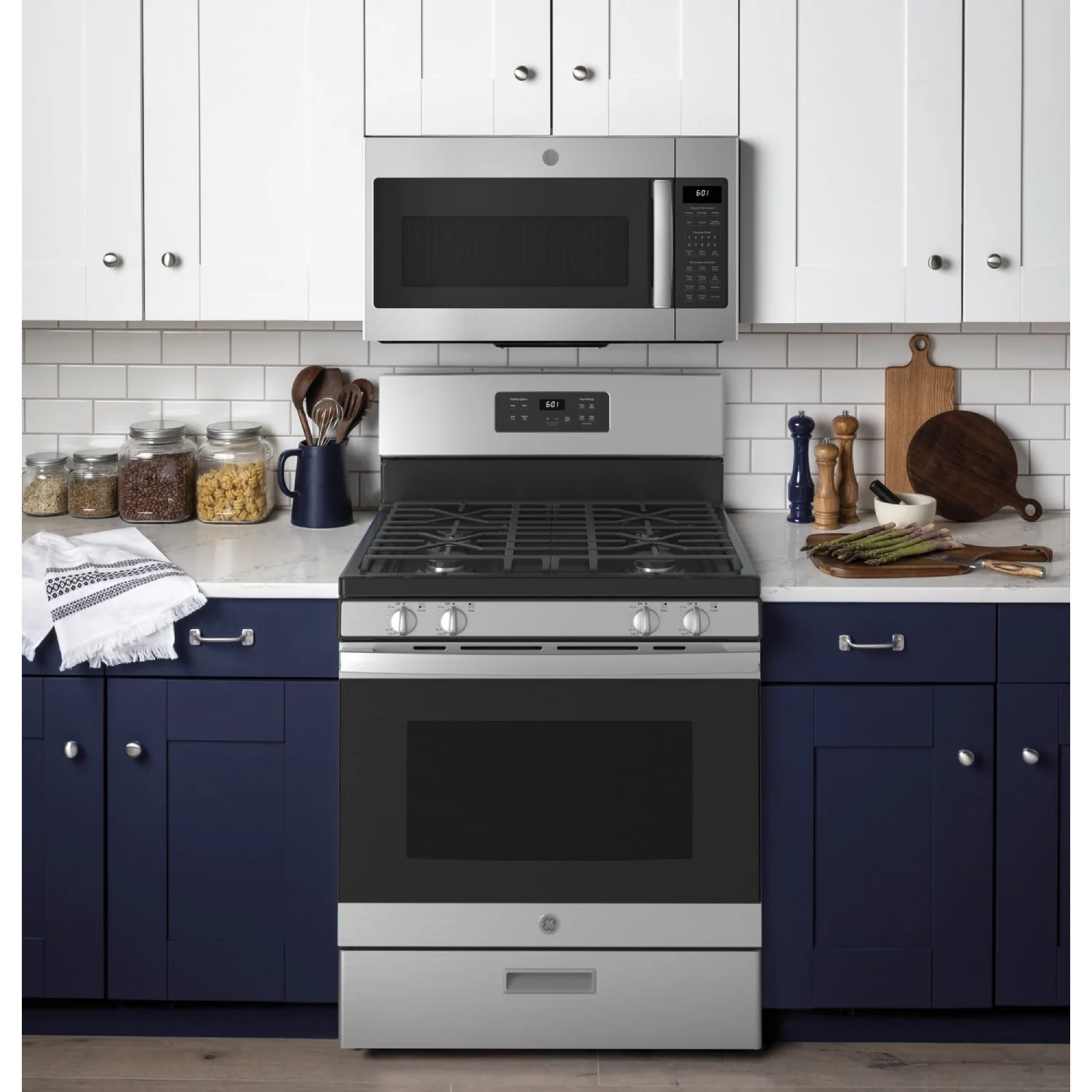 GE JGBS61RPSS 4.8 cu.ft. 30" Freestanding Gas Range with 4 Sealed Burners - Stainless Steel - Image 5