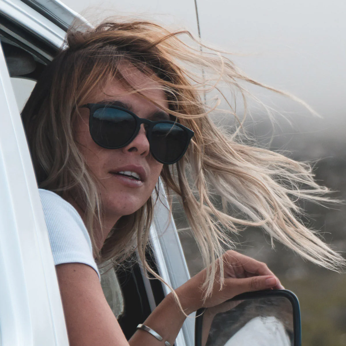 Hurricane - Matte Black - Jet Black Polarized - Image 2