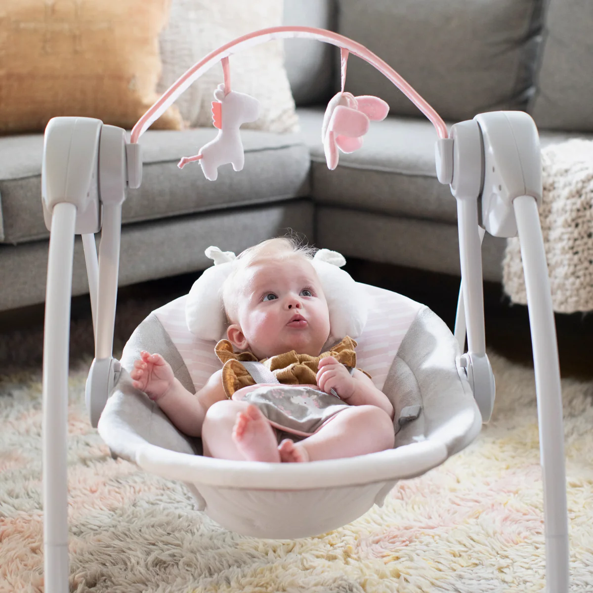 Ingenuity Comfort 2 Go Compact Swing with 5-Point Safety Harness - Gray - Image 7