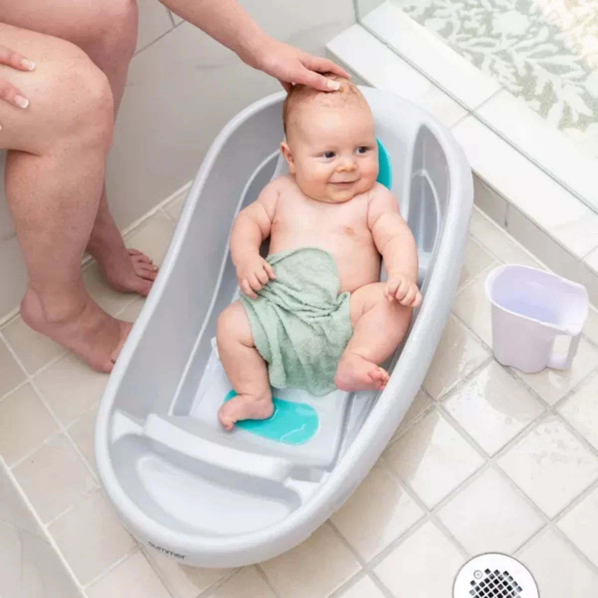 Ingenuity Summer Comfy Clean Deluxe Tub with 3-in-1 Removable Sling and Padded Backrest  - Gray - Image 2