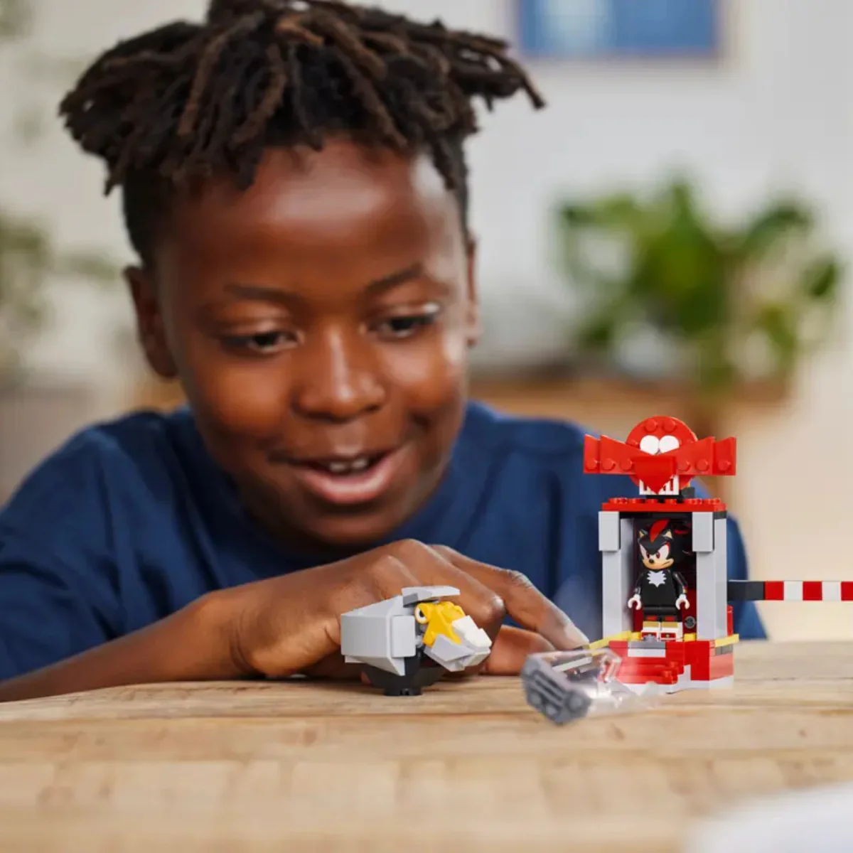 LEGO Sonic The Hedgehog Escape Building Toy Set (196-Pieces) - Image 9