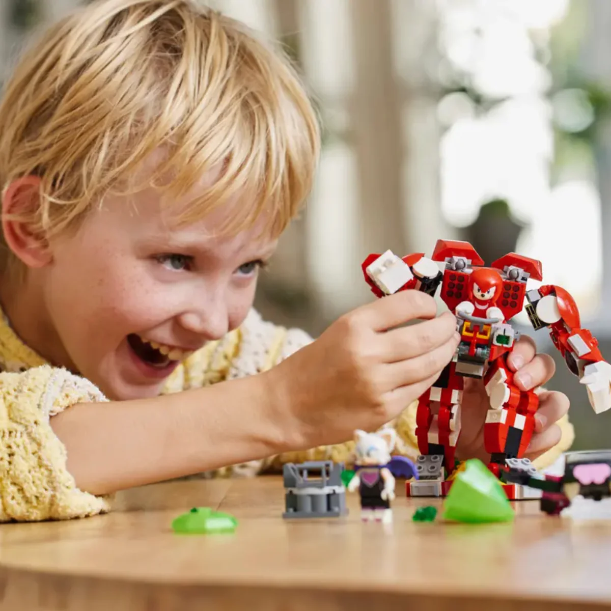 LEGO Sonic The Hedgehog Knuckles' Guardian Mech Building Toy Set (276-Pieces) - Image 7
