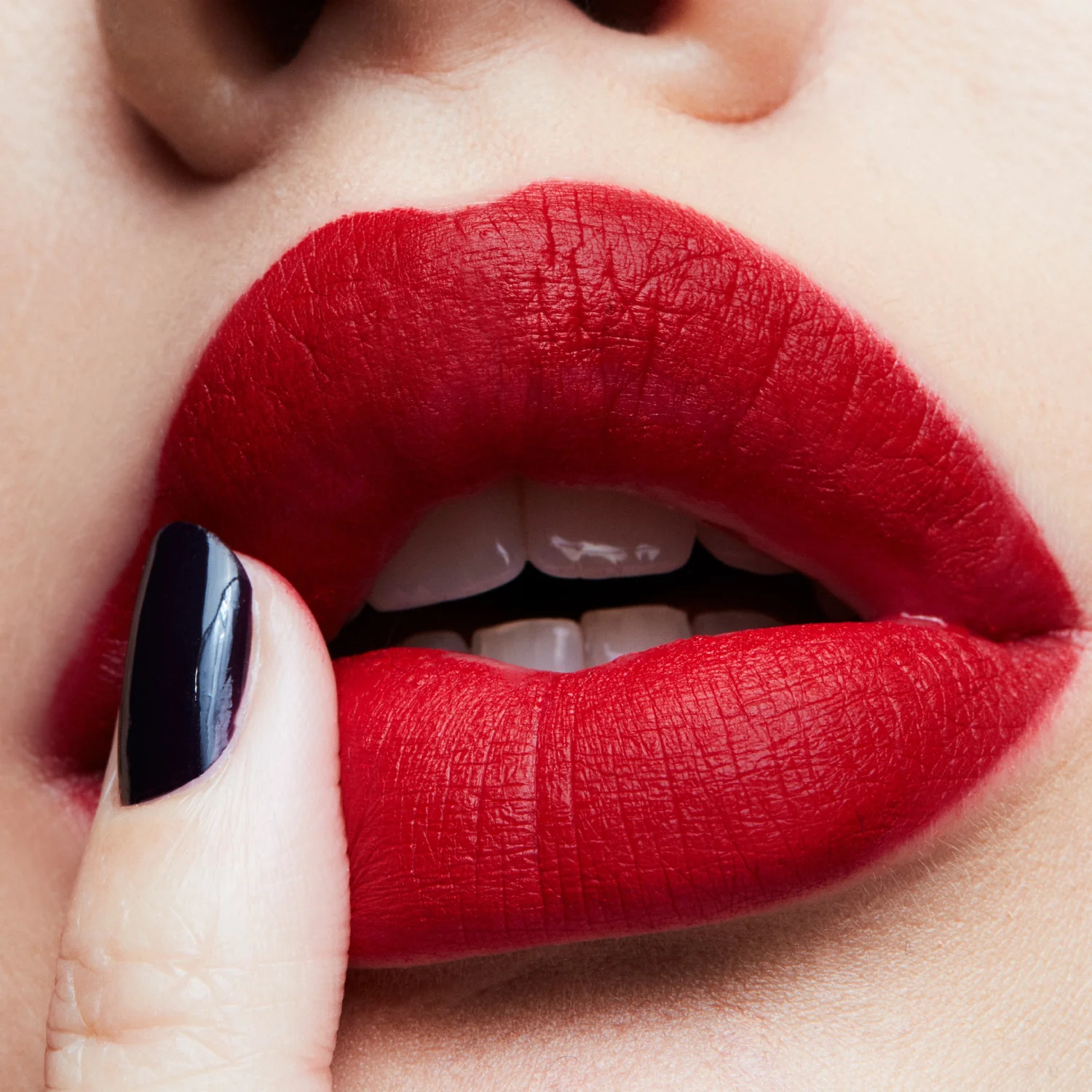 MAC Cosmetic Retro Matte Liquid Lipcolor 0.17 oz - Fashion Legacy - Image 4