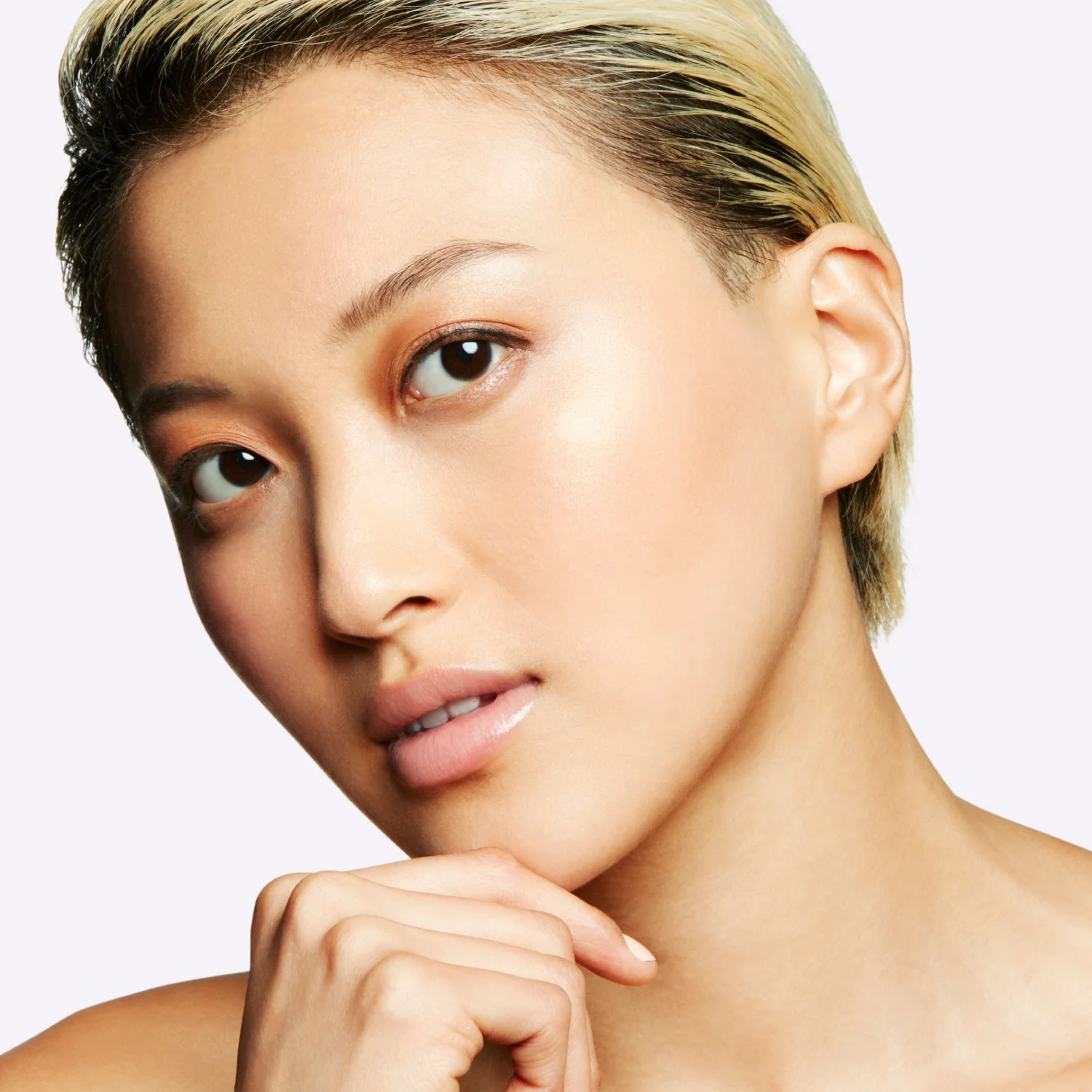 MAC Prep + Prime Fix+ Magic Radiance - Image 3