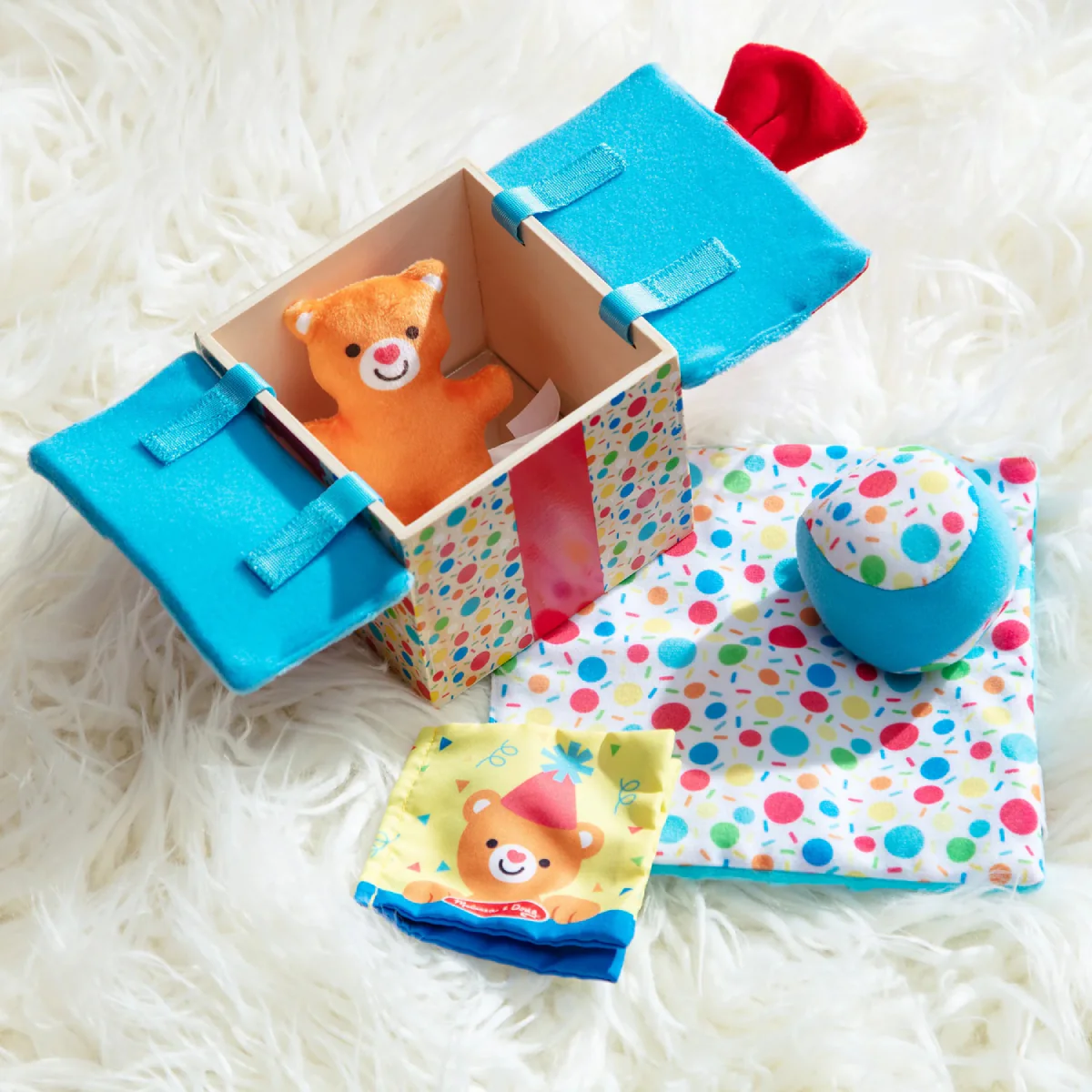 Melissa and Doug Wooden Surprise Gift Box (5 Pieces) - Image 4