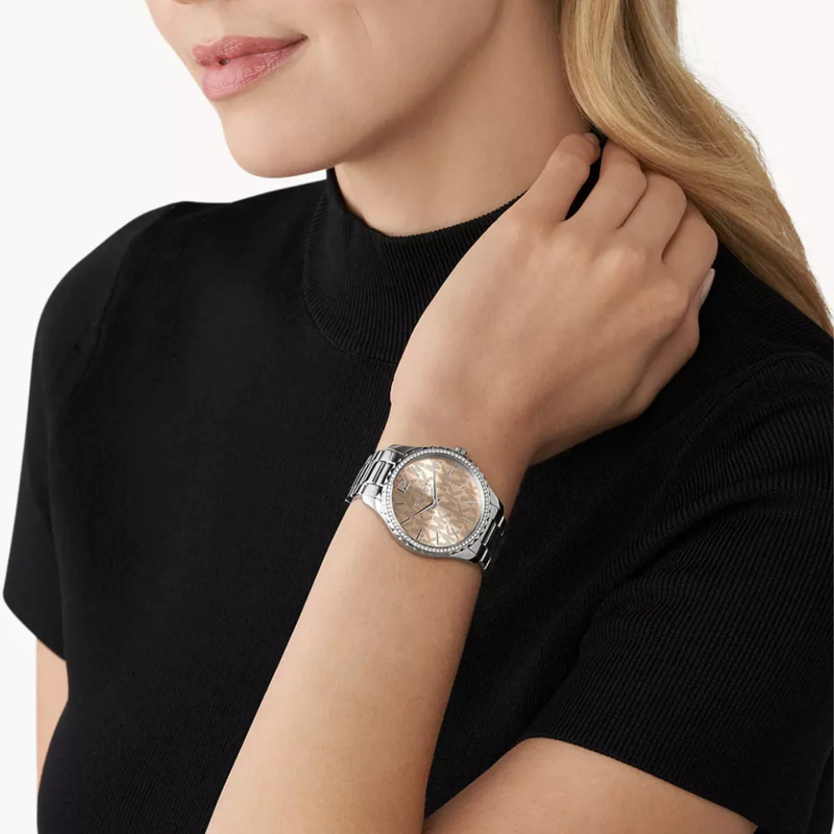 Michael Kors Layton Women's 38mm Analog Silver Bracelet Watch - Beige Dial - Image 4