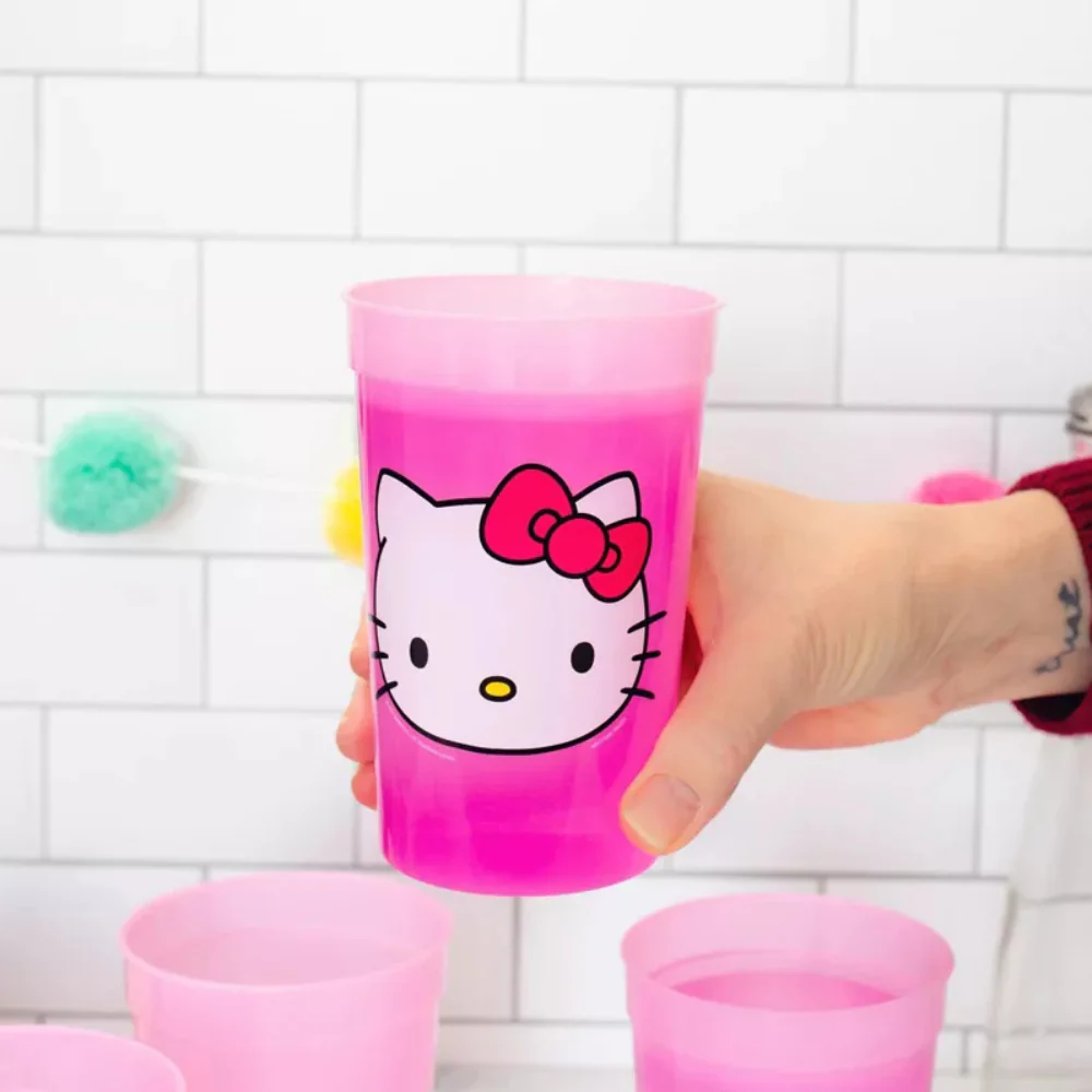Sanrio Hello Kitty Color-Change Plastic Cup Set (4-Pieces) - Image 8
