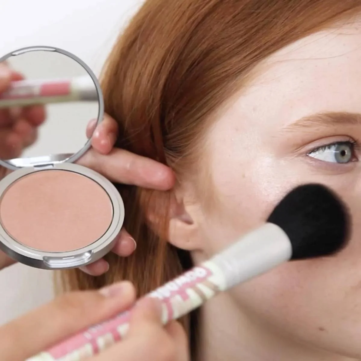theBalm Cindy-Lou Manizer 0.3 oz Highlighter - Image 4