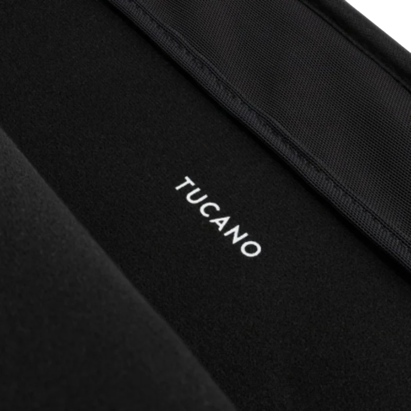 Tucano Velluto Second Skin for MacBook Pro 14" - Image 5