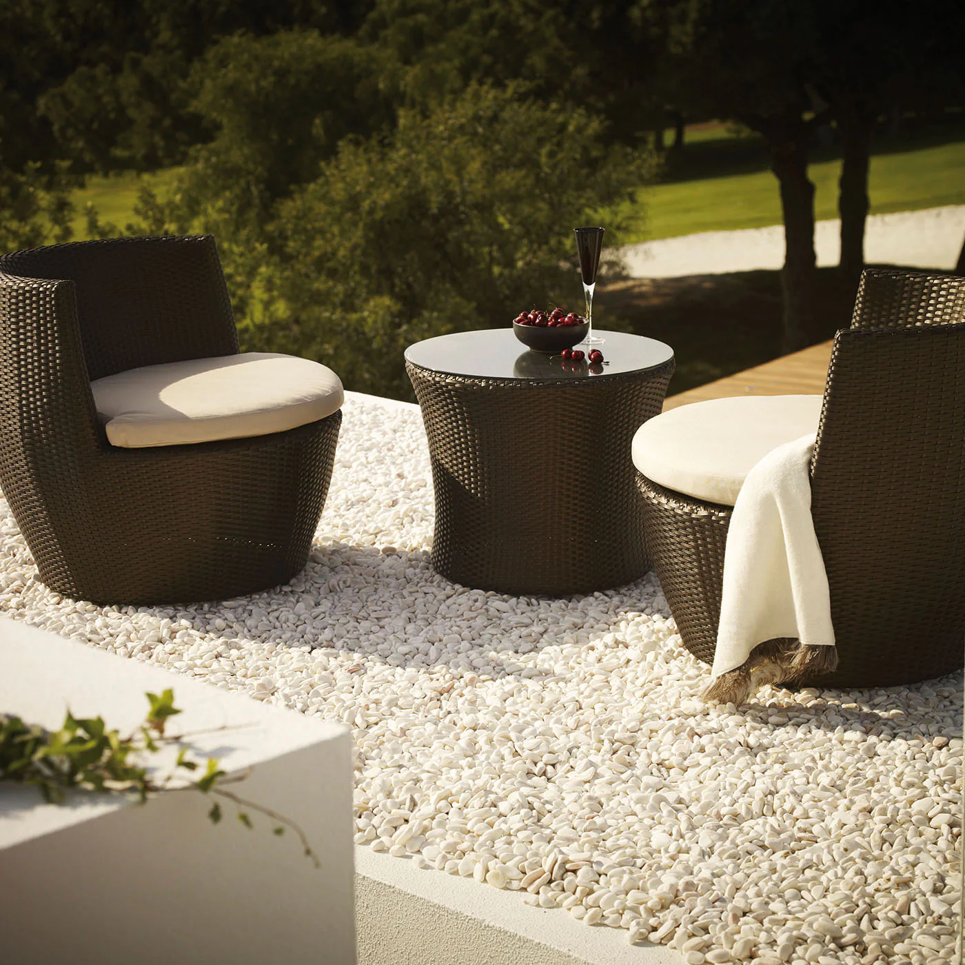 Wicker Patio 3-Piece Set by Best Home - Image 4